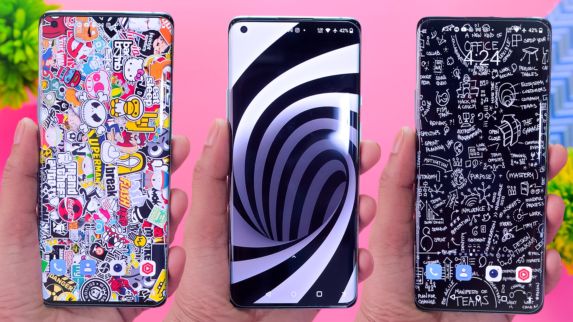 These Galaxy S10 wallpapers incorporate the cutout to fantastic effect